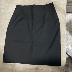 H&M high-waisted skirt
